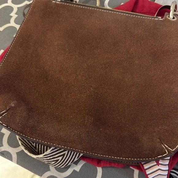 Carolina Herrera Castañuela Brown Logo Crossbody Reversible Bag - Picture 11 of 16